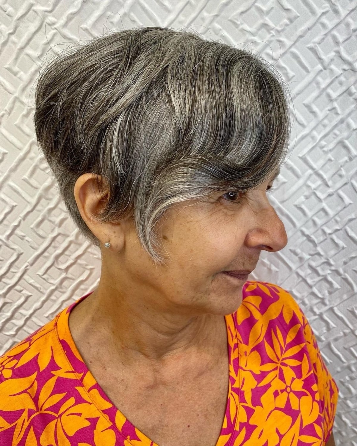 Mature dark salt and pepper hair