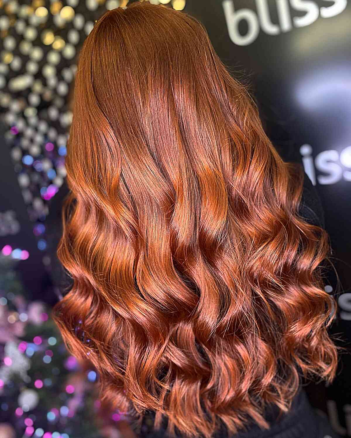 Rich Wavy Auburn-Copper Tones