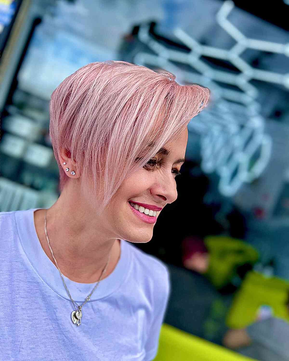 Straight Pink Pixie Bob