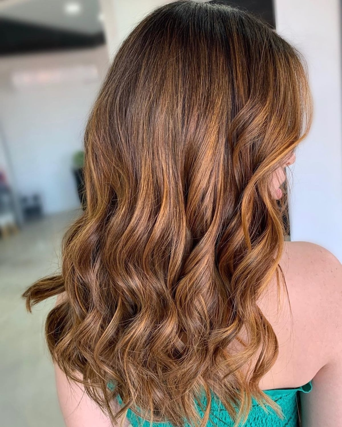 23 Gorgeous Bronde Hair Colors to Enhance Your Eyes and Glow