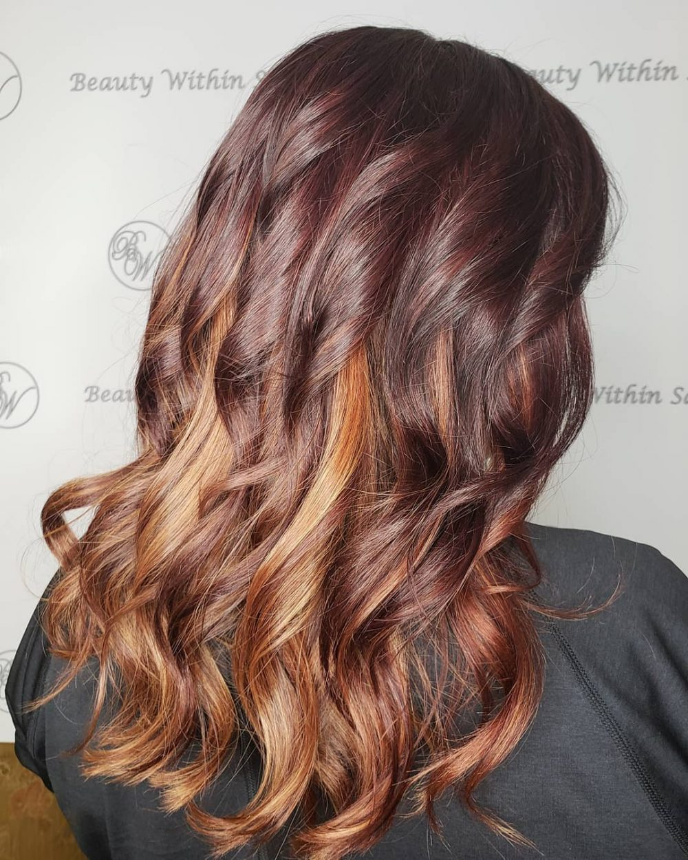 35 Incredible Peekaboo Highlights You Can Copy