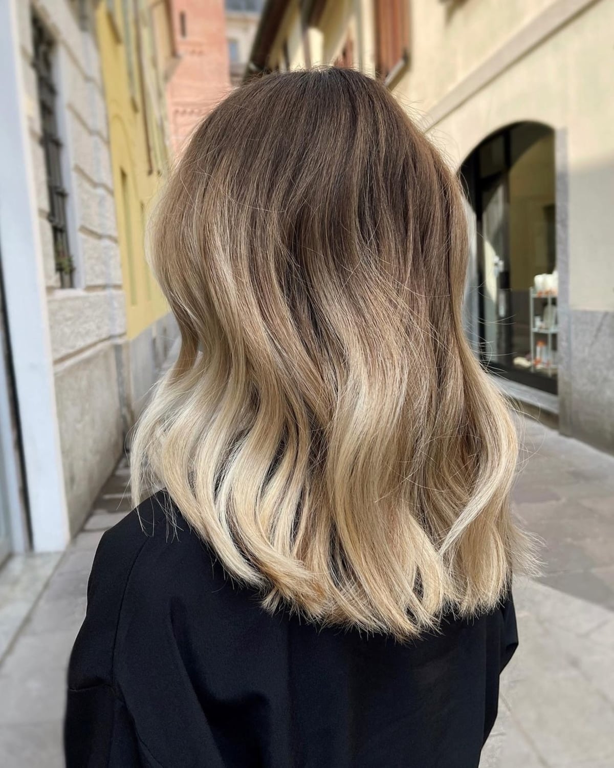 Brown-blonde gradient ombre hair