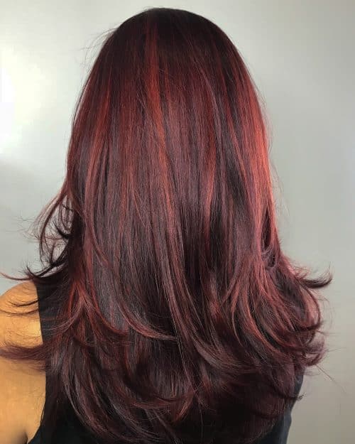 Chic Dark Brown Hair With Light Red Highlights