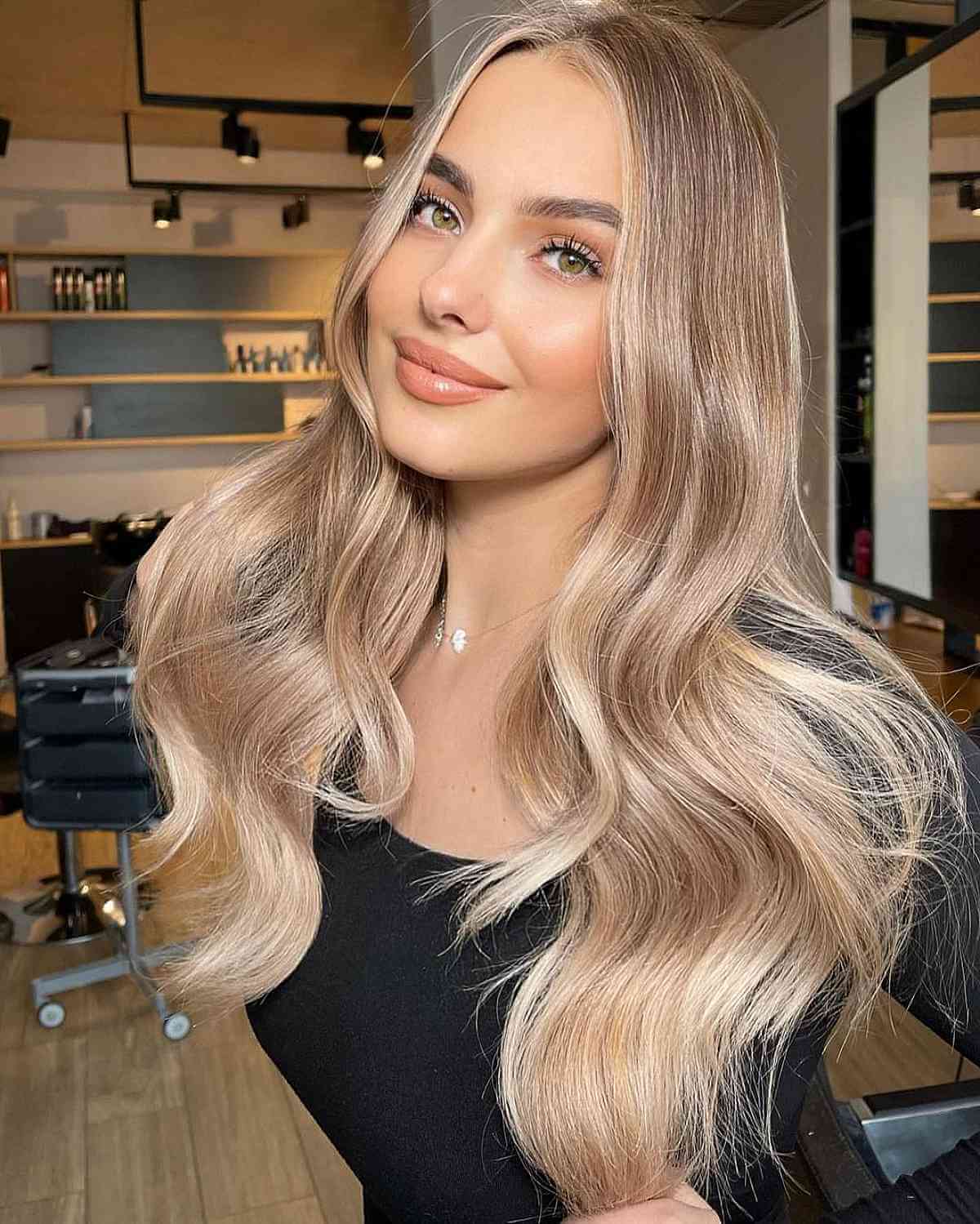 Creamy Blonde Highlights