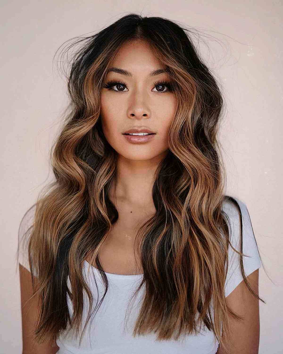 Dark Long Balayage Hair with a Caramel-Toned Money Piece