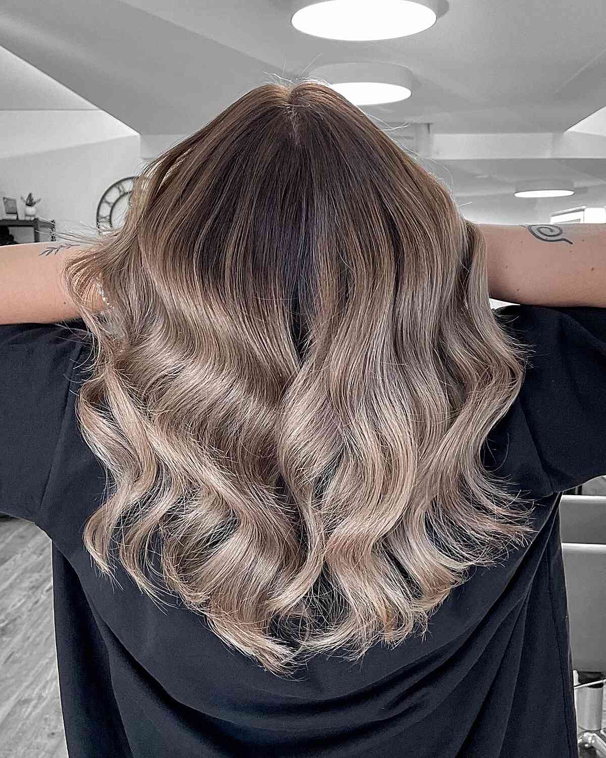 Dark-Rooted Mushroom Blonde Balayage for Medium U-Cut Hair