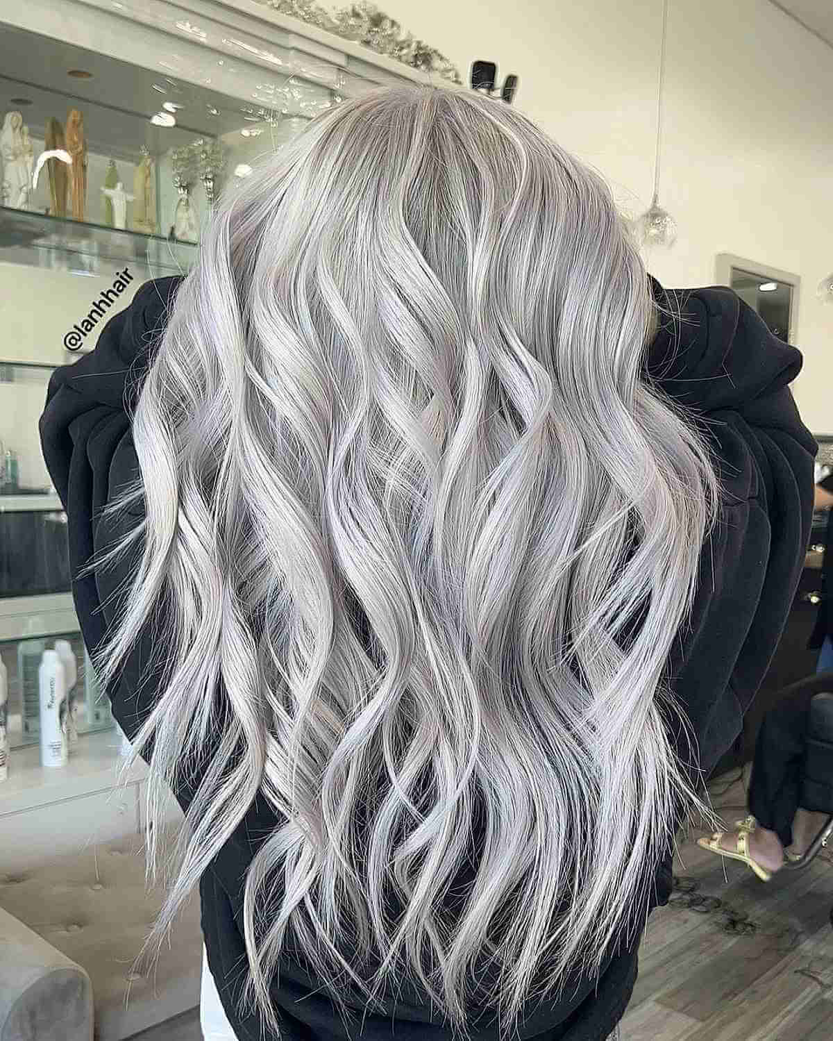 Ice White Blonde Waves