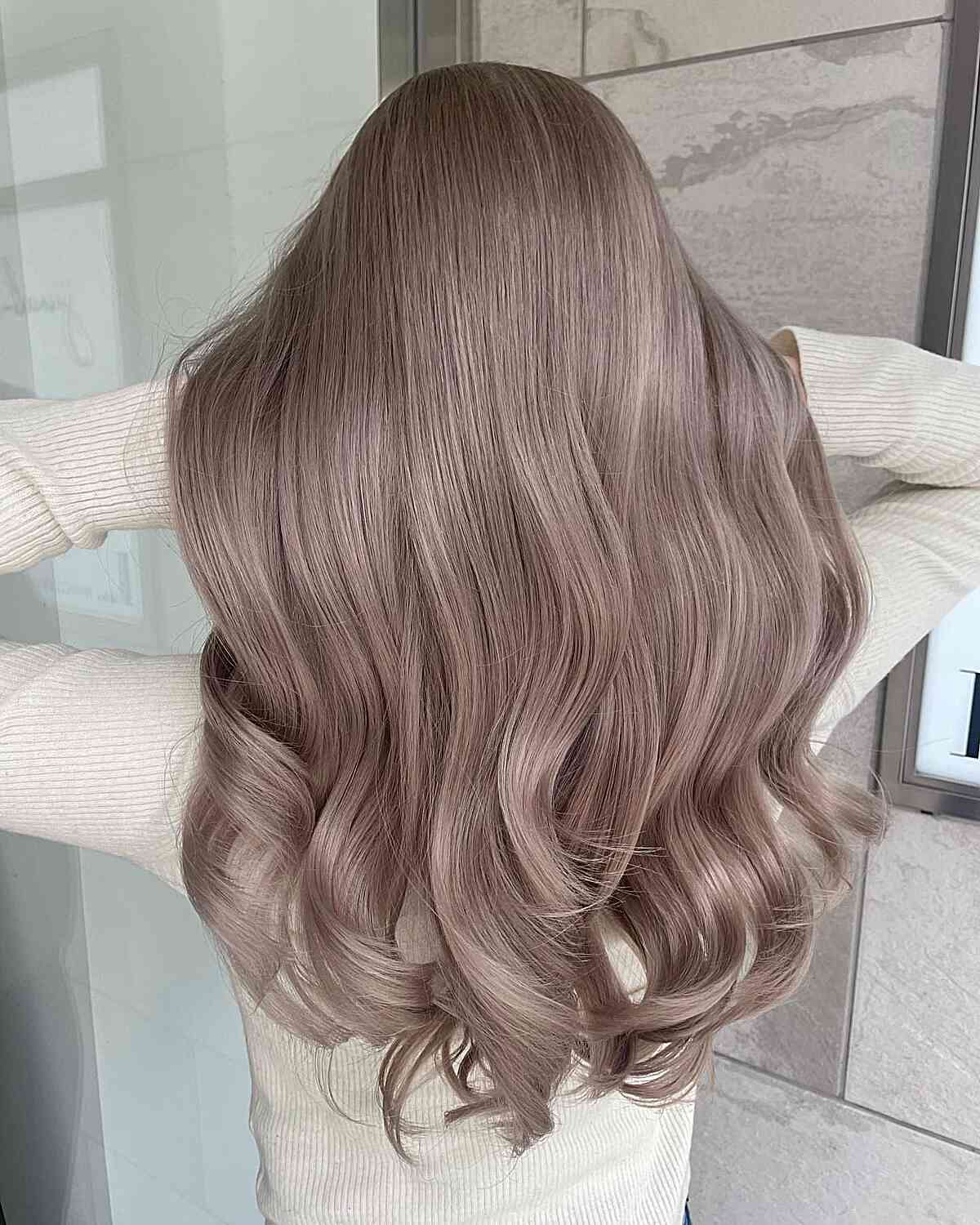 Light Ashy Brunette Hairstyle