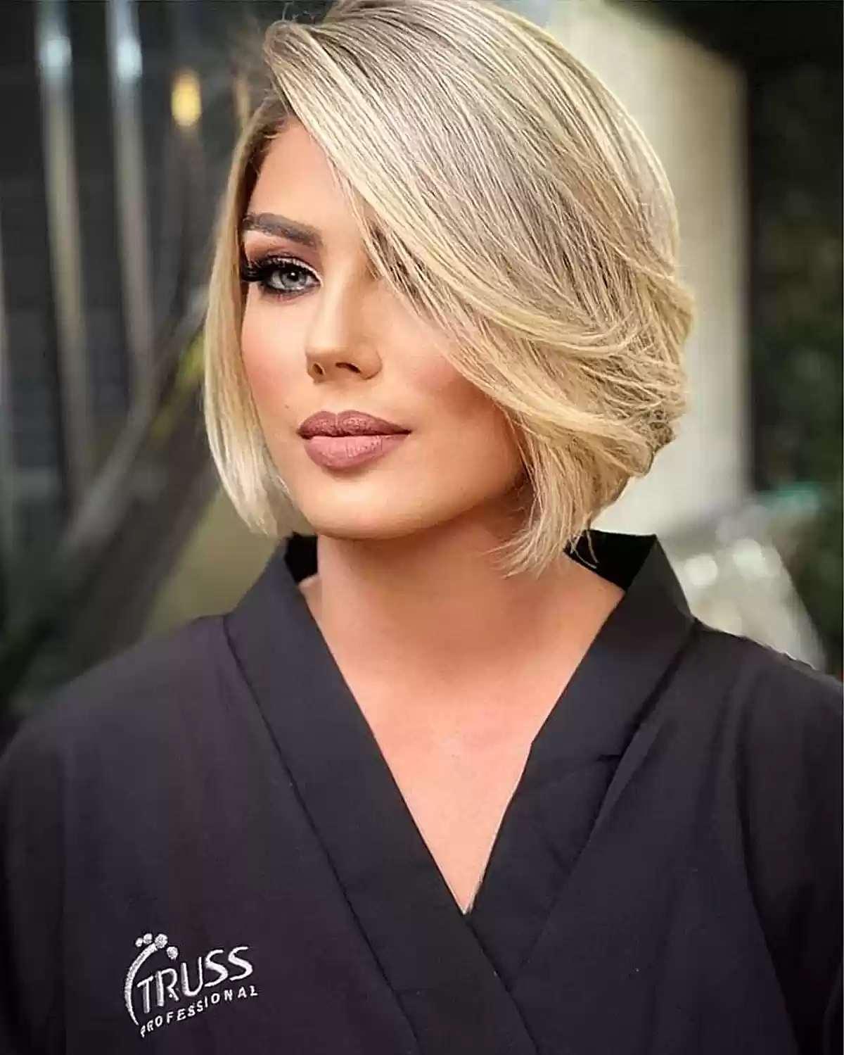 Short Barbie Blonde Bob Style