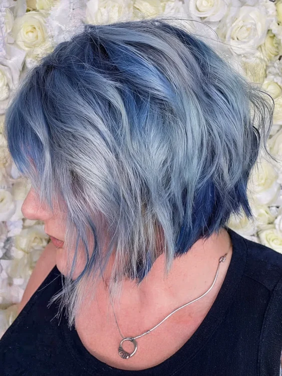 26 Chic and Luxurious Hair Colors for Winter 2025